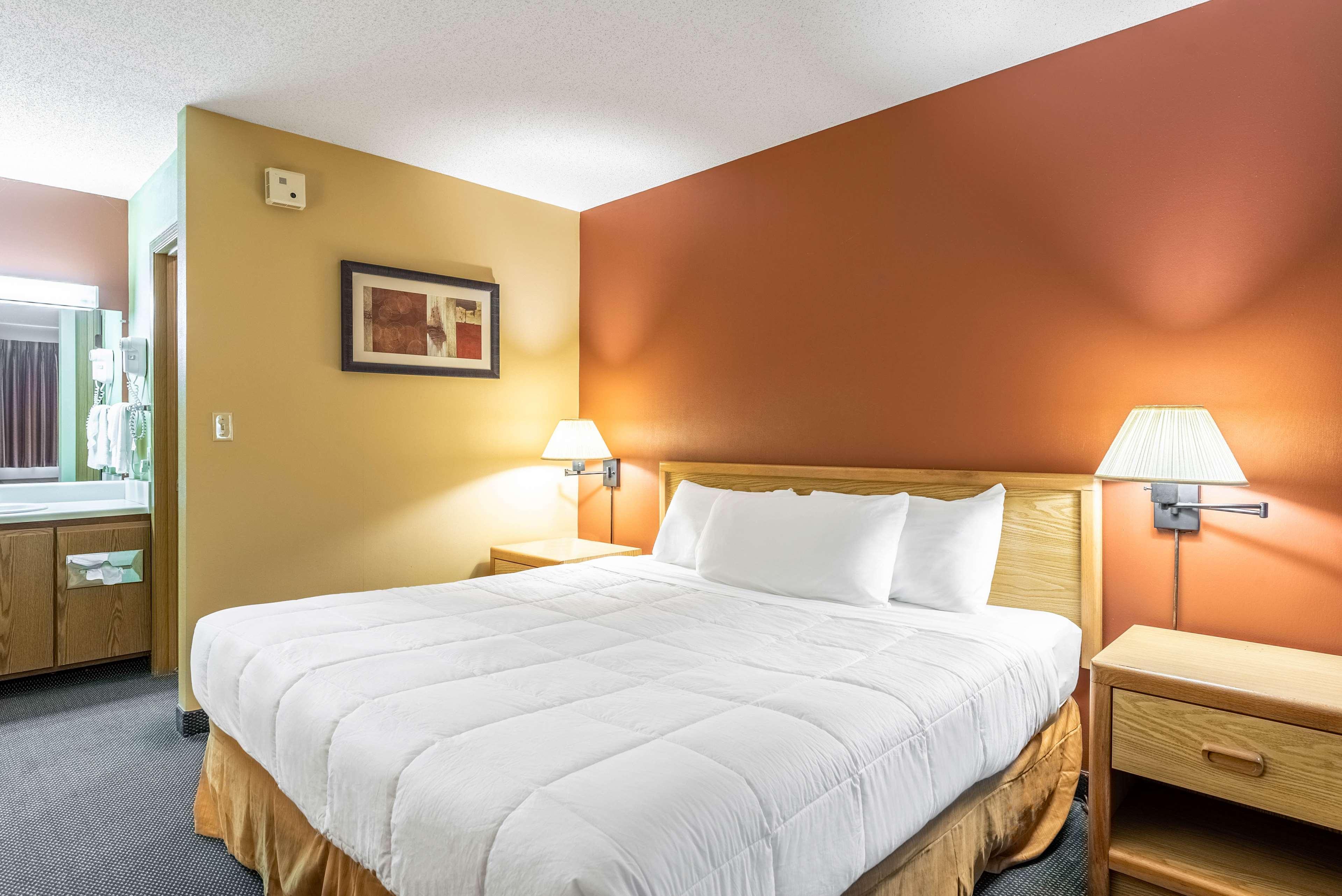 Americas Best Value Inn St. Marys Exterior foto