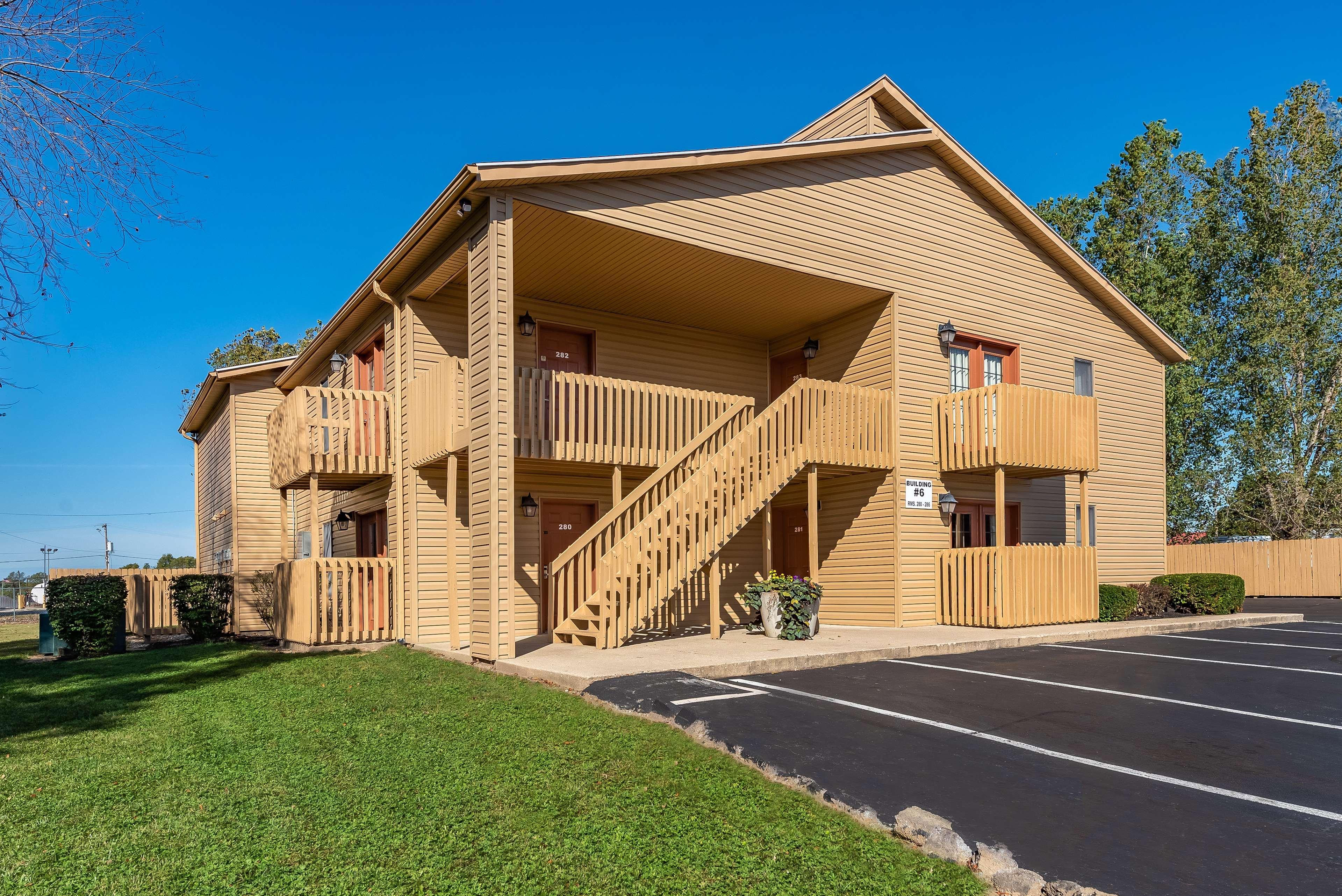 Americas Best Value Inn St. Marys Exterior foto